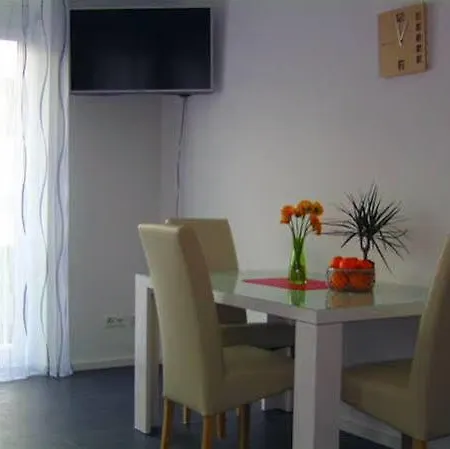 Murthum Gästeappartments Lägenhet